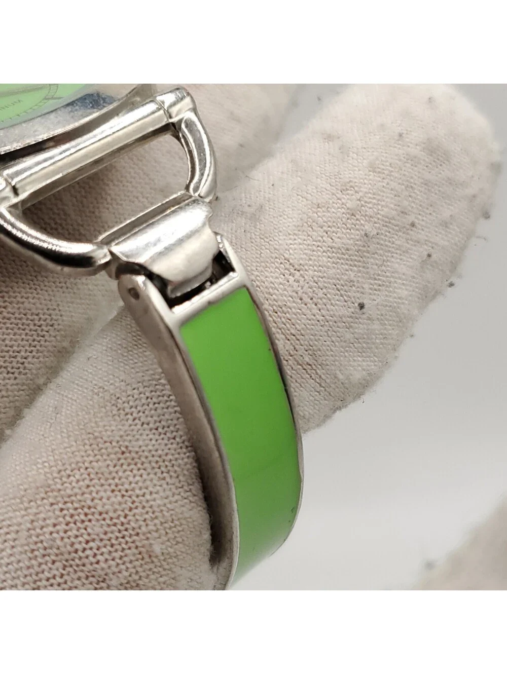 Geneva Platinum Womens Watch 34mm Green Silver Cuff Band New Battery